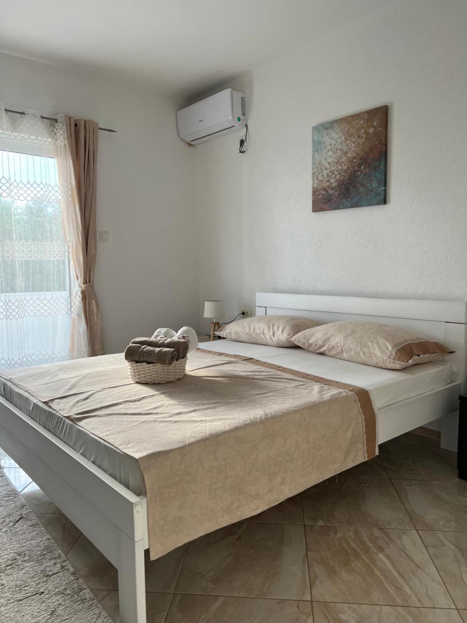אולסינץ' Suka Apartments מראה חיצוני תמונה